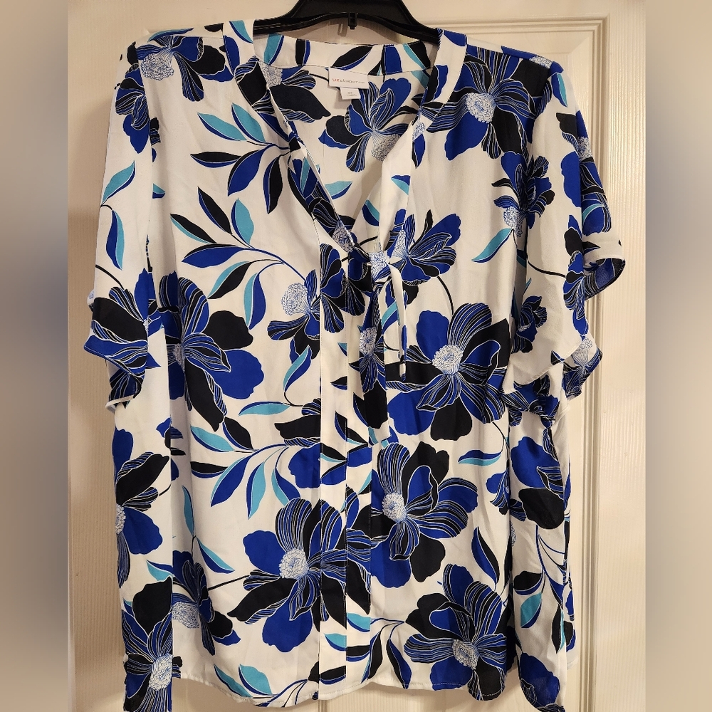 EUC Liz Claiborne plus size blouse
